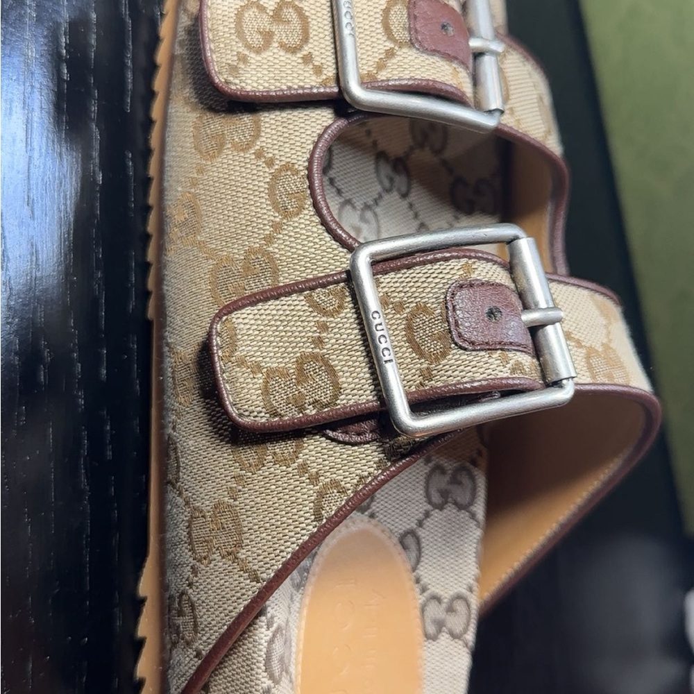 Gucci Beige and Brown Sandals